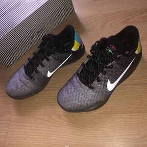 Nike Kobe XI (GS)
